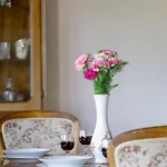 Przytulne W Klimatycznym Domu Nad Bialka W Otoczeniu Gorskich Krajobrazow By Renters Holiday home *
