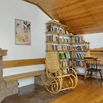 Przytulne W Klimatycznym Domu Nad Bialka W Otoczeniu Gorskich Krajobrazow By Renters Holiday home