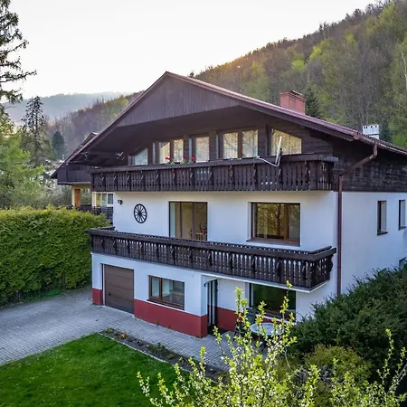 Дом отдыха Przytulne W Klimatycznym Domu Nad Bialka W Otoczeniu Gorskich Krajobrazow By Renters