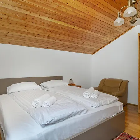 Przytulne W Klimatycznym Domu Nad Bialka W Otoczeniu Gorskich Krajobrazow By Renters بيت للعطل *