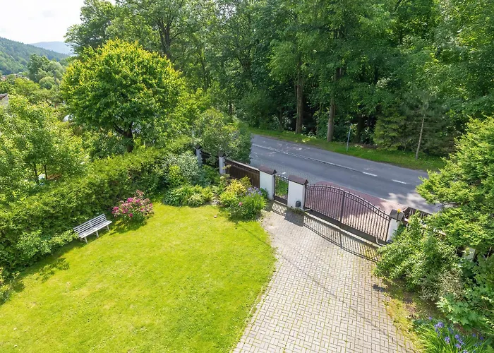 Przytulne W Klimatycznym Domu Nad Bialka W Otoczeniu Gorskich Krajobrazow By Renters *