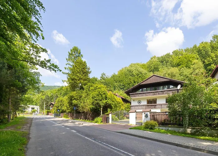 Przytulne W Klimatycznym Domu Nad Bialka W Otoczeniu Gorskich Krajobrazow By Renters *