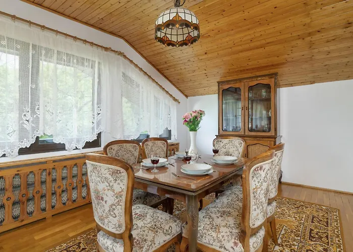 Przytulne W Klimatycznym Domu Nad Bialka W Otoczeniu Gorskich Krajobrazow By Renters Bystra (Bielsko)