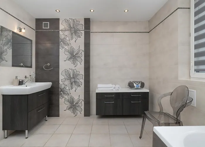 Przytulne W Klimatycznym Domu Nad Bialka W Otoczeniu Gorskich Krajobrazow By Renters * Bystra (Bielsko)