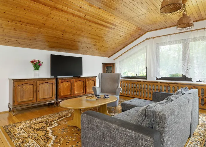 Przytulne W Klimatycznym Domu Nad Bialka W Otoczeniu Gorskich Krajobrazow By Renters * Bystra (Bielsko)