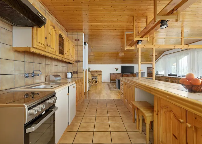 Przytulne W Klimatycznym Domu Nad Bialka W Otoczeniu Gorskich Krajobrazow By Renters Bystra (Bielsko)