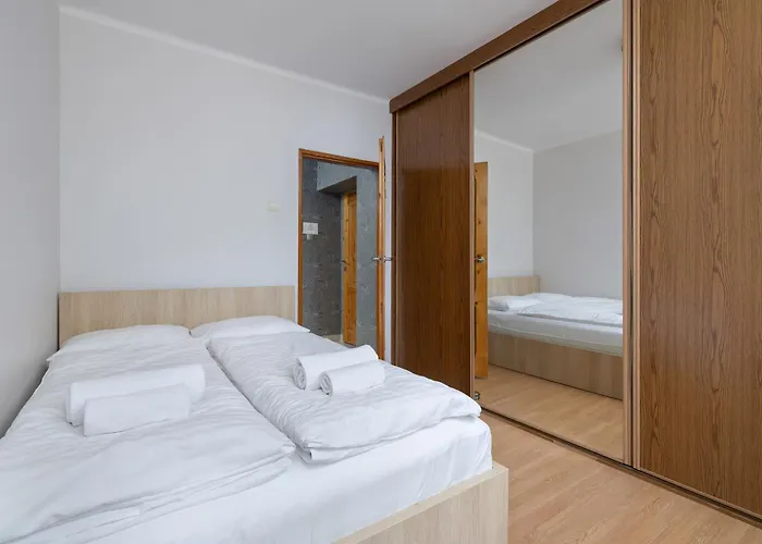 Przytulne W Klimatycznym Domu Nad Bialka W Otoczeniu Gorskich Krajobrazow By Renters