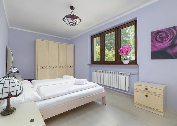 Przytulne W Klimatycznym Domu Nad Bialka W Otoczeniu Gorskich Krajobrazow By Renters