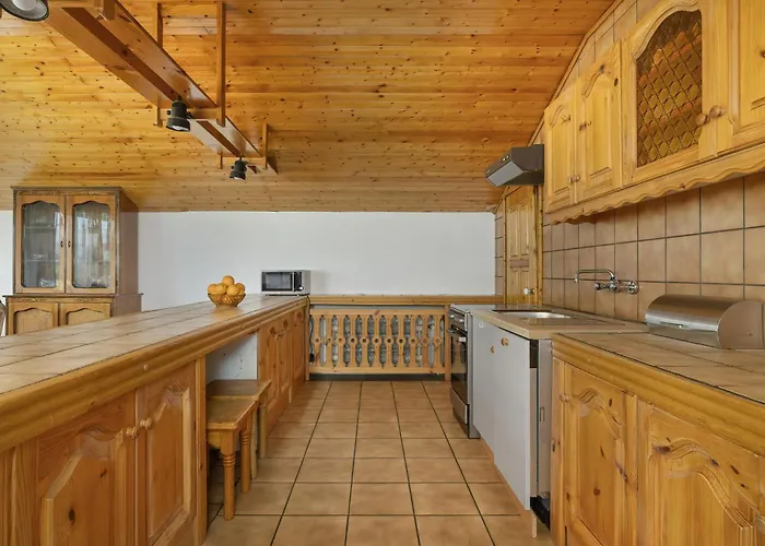 Przytulne W Klimatycznym Domu Nad Bialka W Otoczeniu Gorskich Krajobrazow By Renters * Bystra (Bielsko)