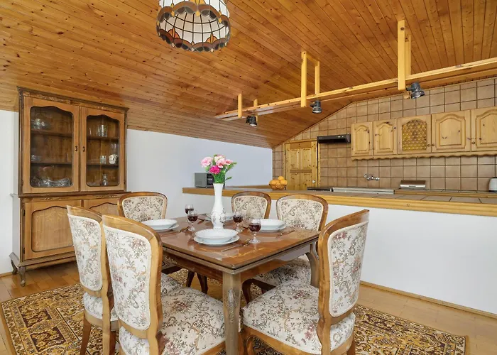 Przytulne W Klimatycznym Domu Nad Bialka W Otoczeniu Gorskich Krajobrazow By Renters Bystra (Bielsko)