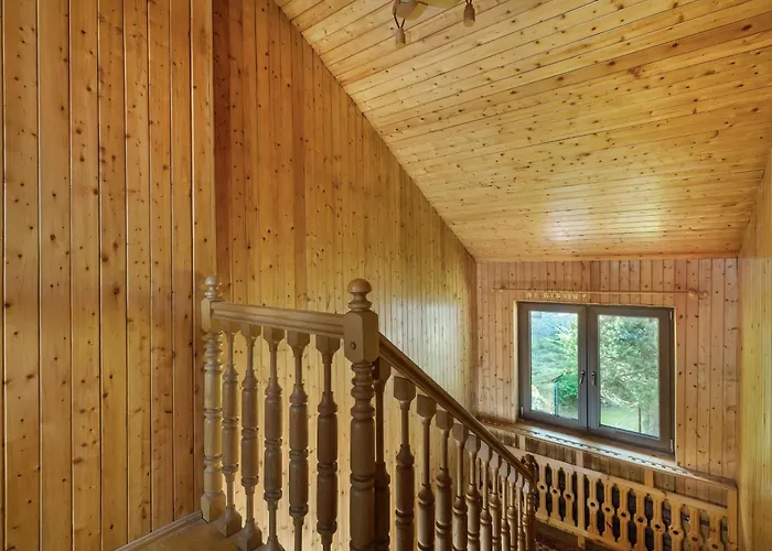 Przytulne W Klimatycznym Domu Nad Bialka W Otoczeniu Gorskich Krajobrazow By Renters * Bystra (Bielsko)